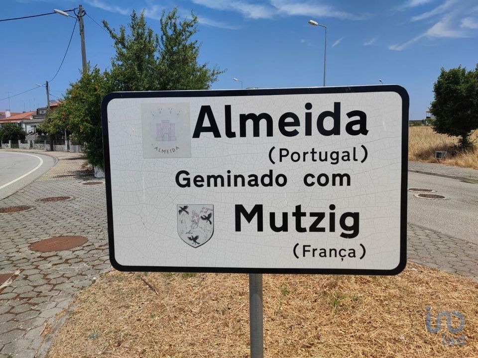 Helårsgrund i Almeida, Guarda - foto 2