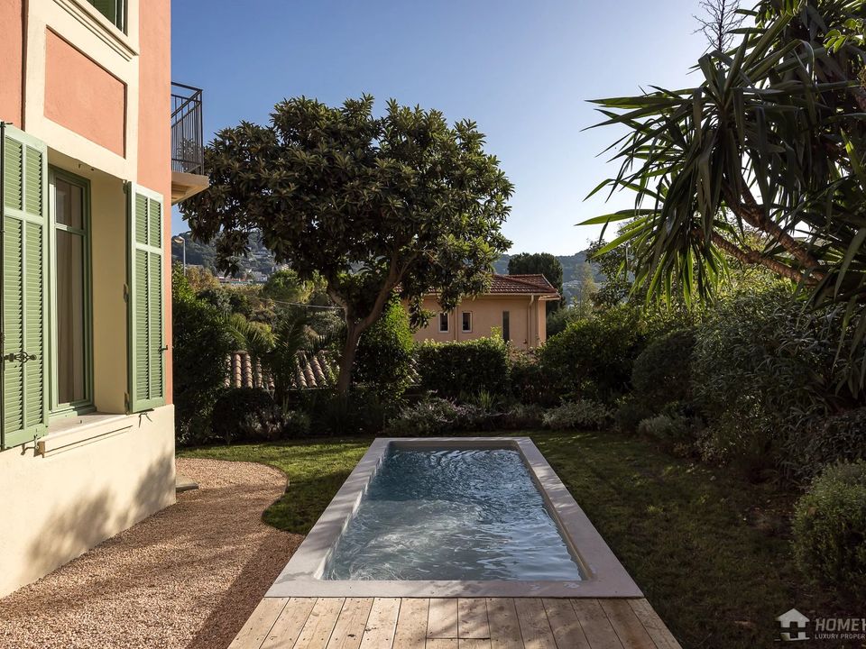 Villa i Le Cannet, Alpes-Maritimes - foto 1