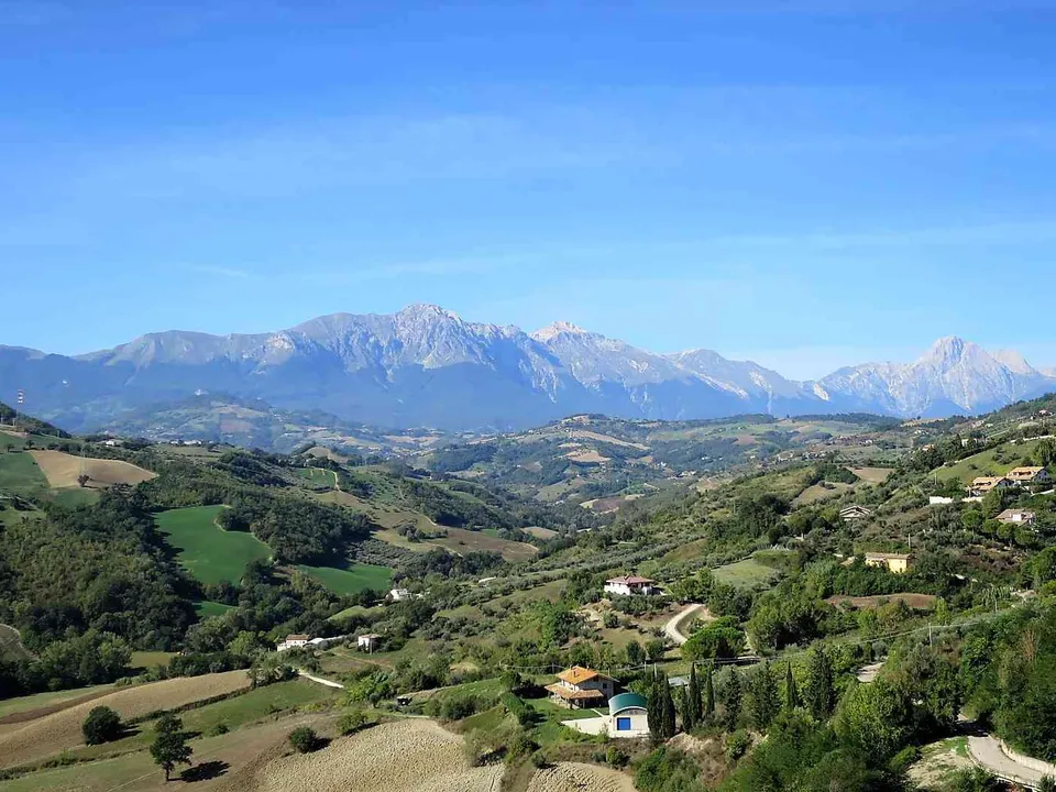 Villa i Castiglione Messer Raimondo, Teramo - foto 1