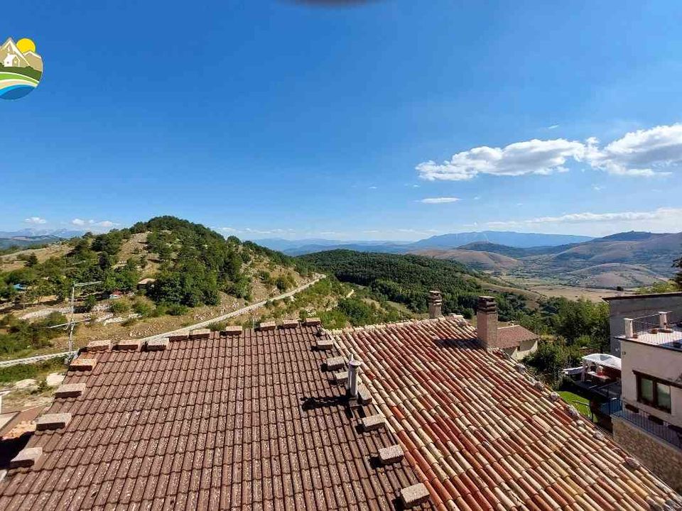Byhus i Castel del Monte, L'Aquila - foto 2