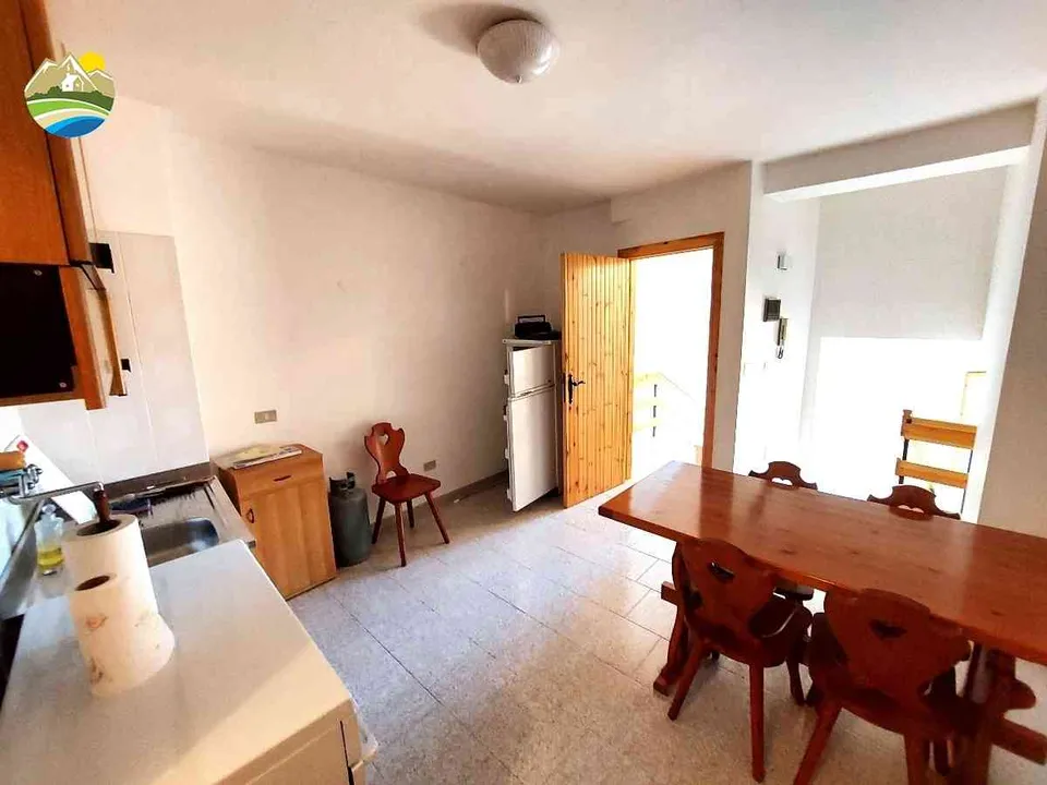 Byhus i Castel del Monte, L'Aquila - foto 3