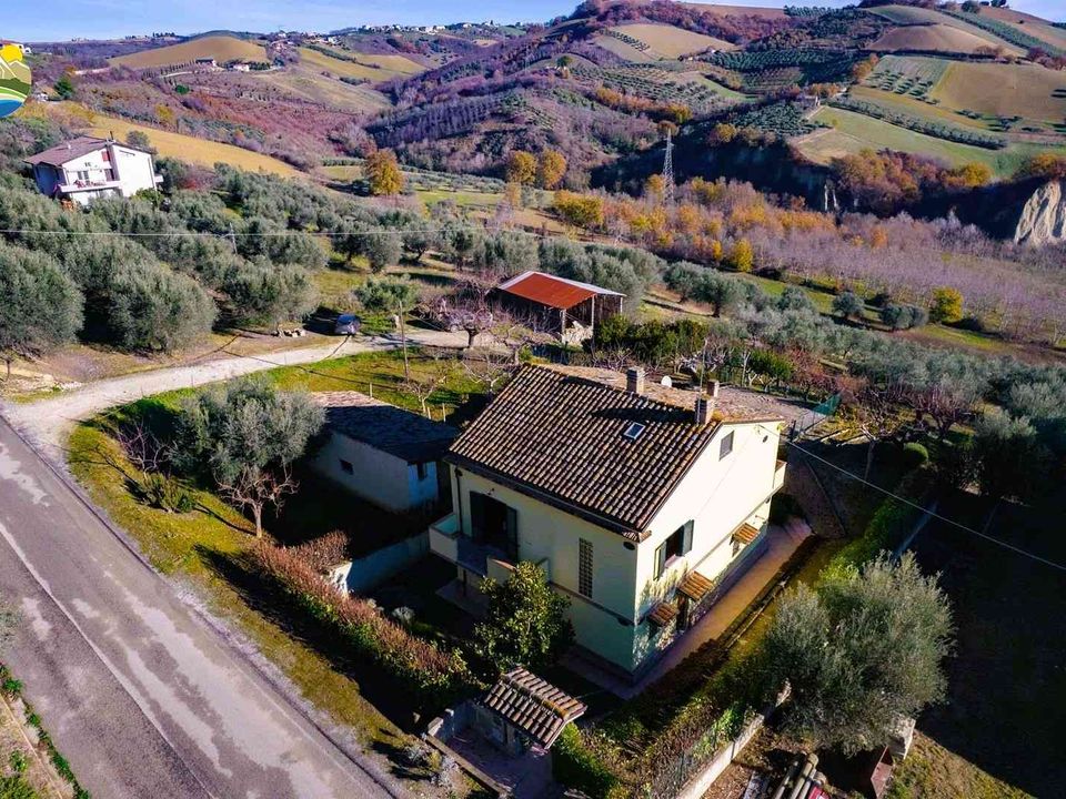 Villa i Castilenti, Teramo - foto 3