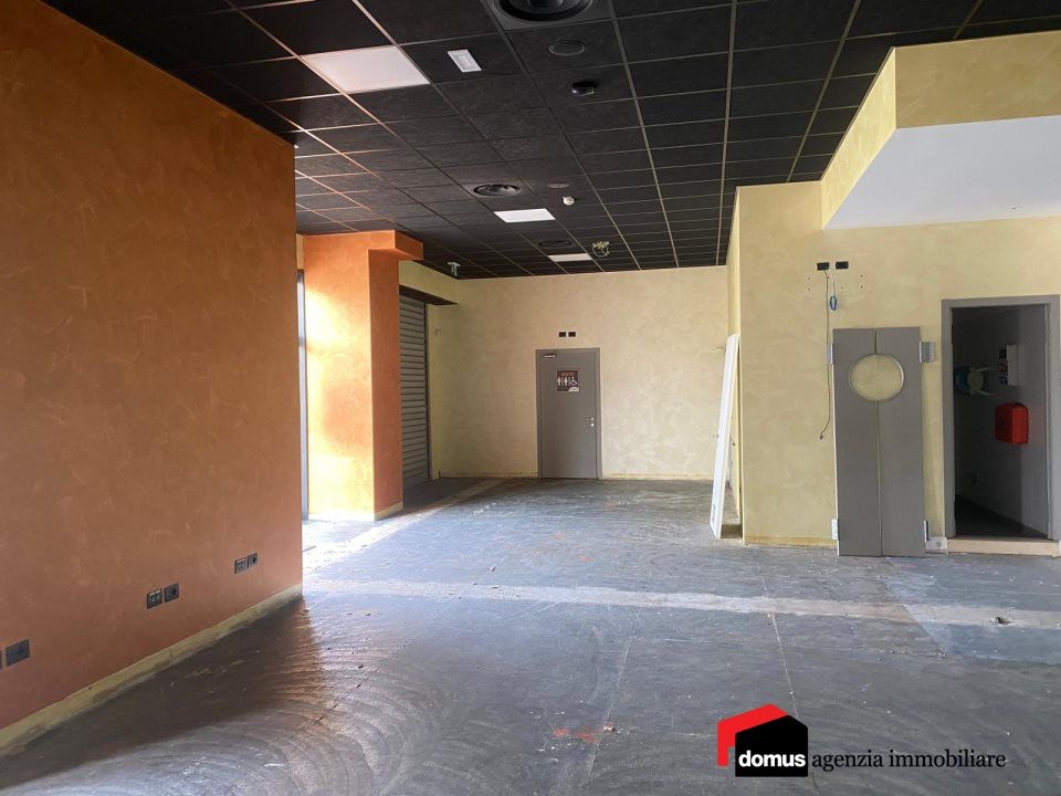 Erhvervsejendom i Thiene, Vicenza - foto 3
