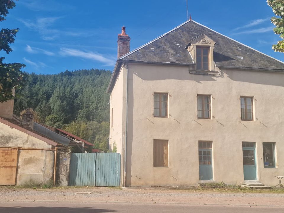 Villa i Lucenay-l'Eveque, Saone-et-Loire - foto 1