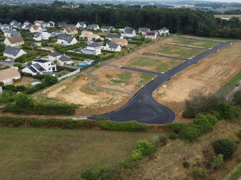 Helårsgrund i Saint-Saturnin, Sarthe - foto 4