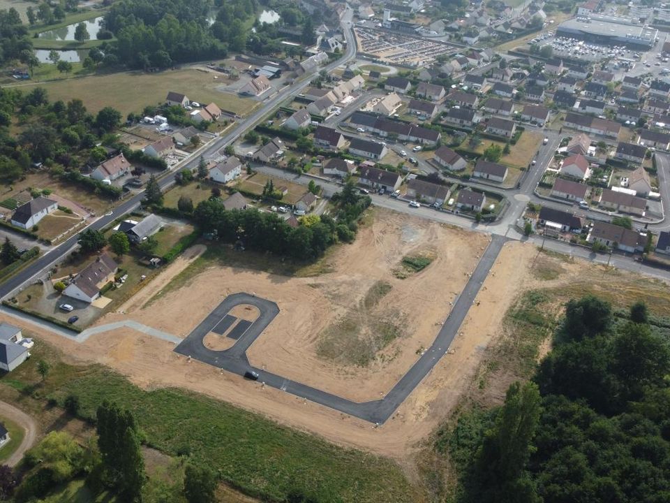 Tomt i Montfort-le-Gesnois, Sarthe - bilde 2