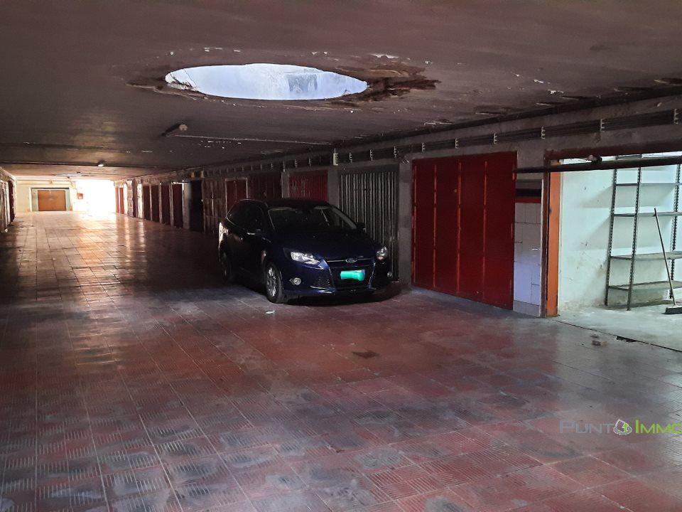 Plazas de parking en Brindisi, Brindisi - foto 4
