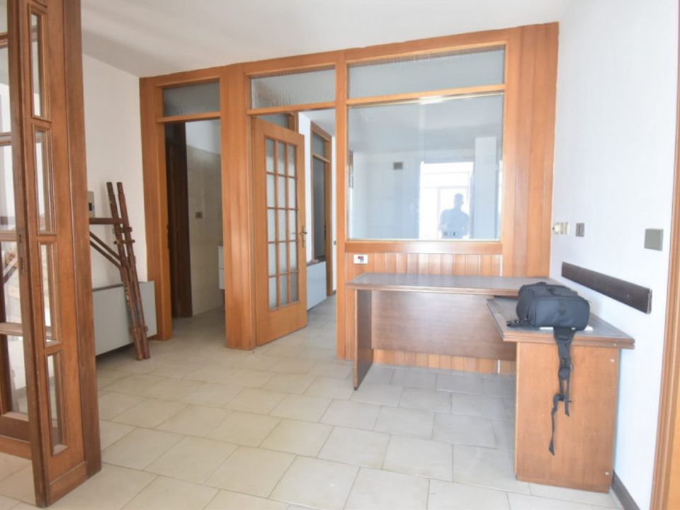 Erhvervsejendom i Quartu Sant'Elena, Cagliari - foto 4