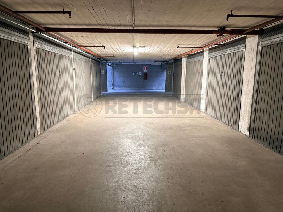 Garage i Arzignano, Vicenza - foto 1
