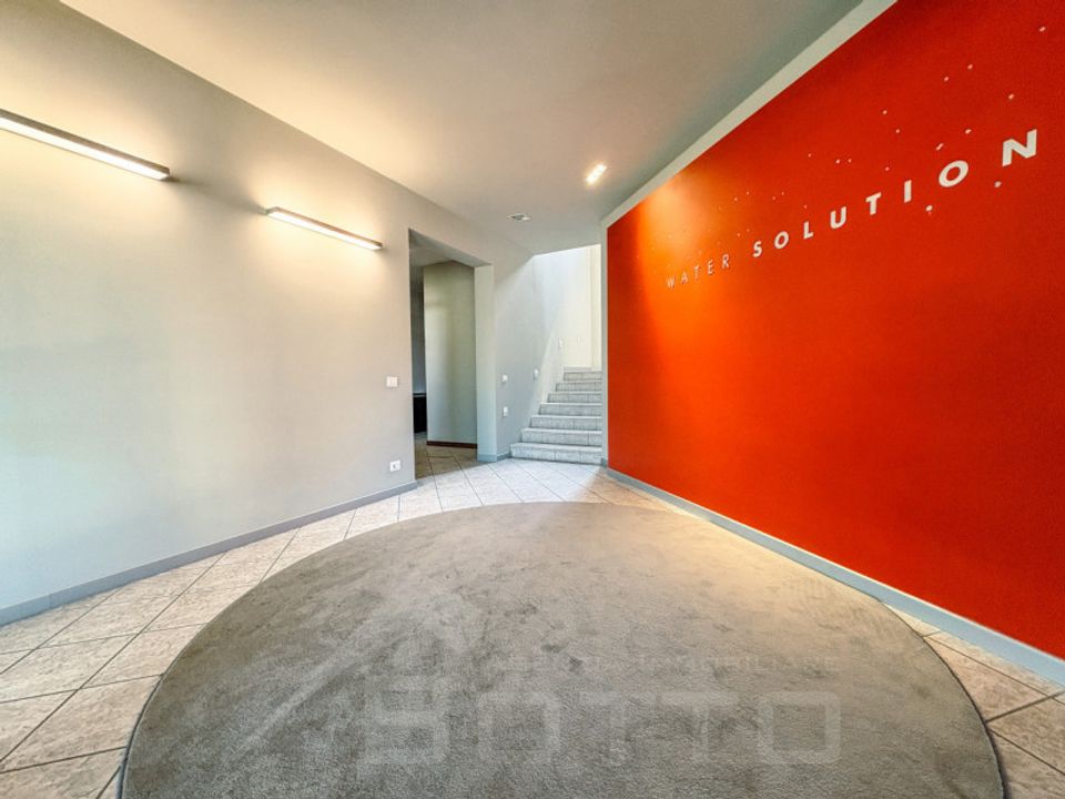 Erhvervsejendom i Gozzano, Novara - foto 3