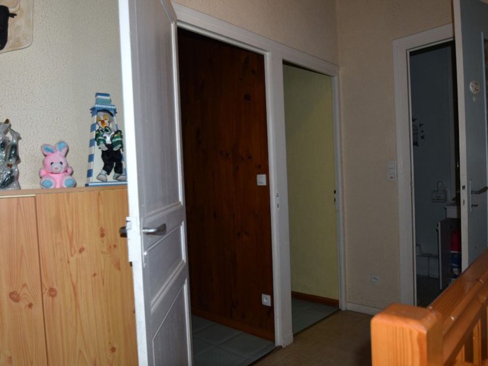 Landsbyhus i Saint-Pierre-d'Oleron, Charente-Maritime - foto 4