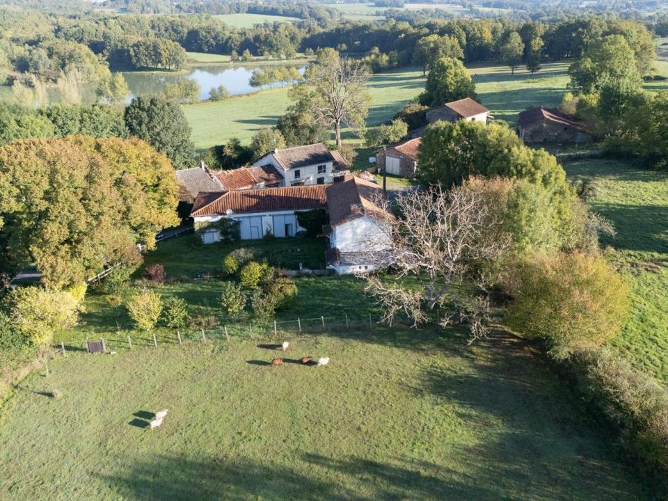 Villa i Roumazieres-Loubert, Charente - foto 2
