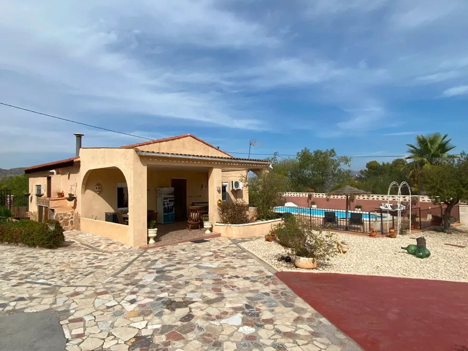 Villa i Sax, Alicante - foto 1