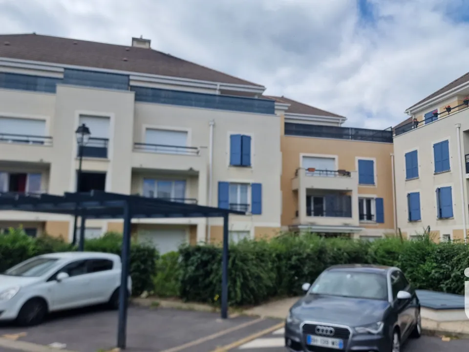 Parkeringsplads i Roissy-en-Brie, Seine-et-Marne - foto 2