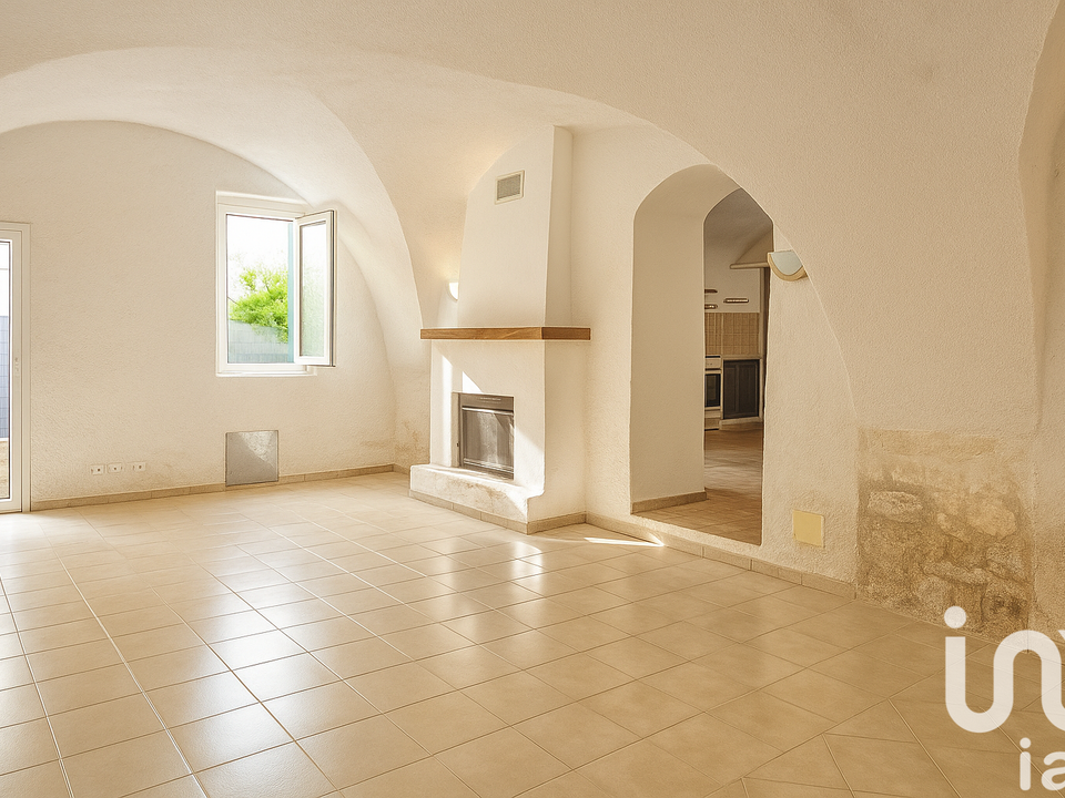 Leilighet i Saint-Martin-de-la-Brasque, Vaucluse - bilde 1