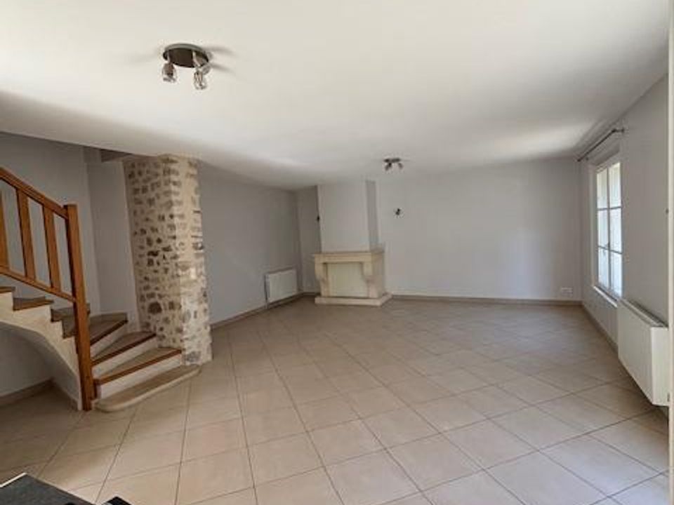 Byhus i Thiers-sur-Thève, Oise - foto 2