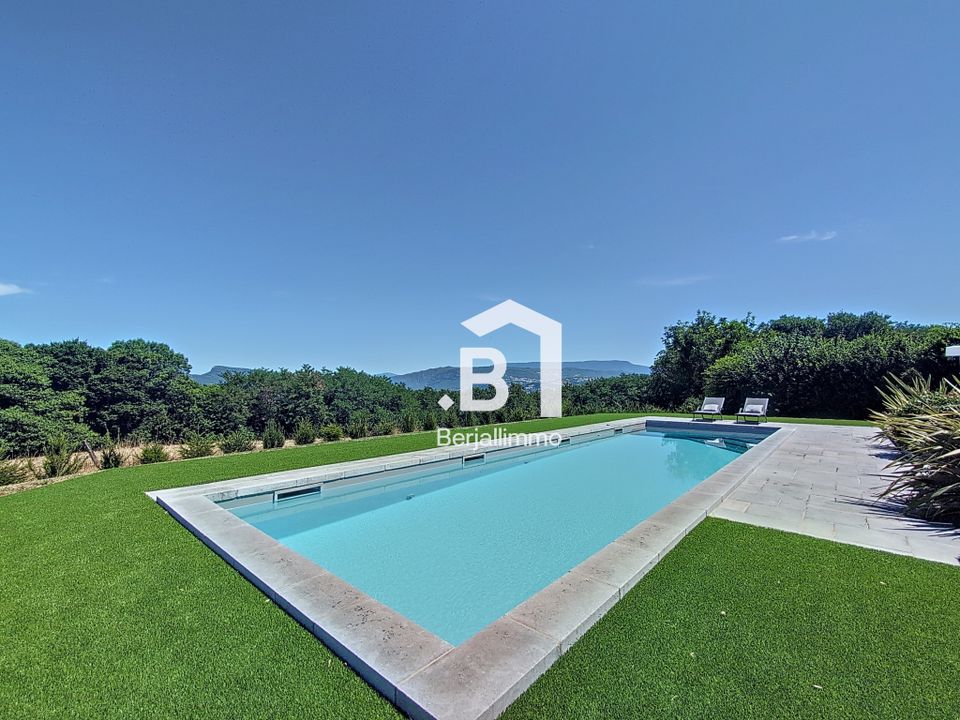 Villa i Chambery, Savoie - foto 1