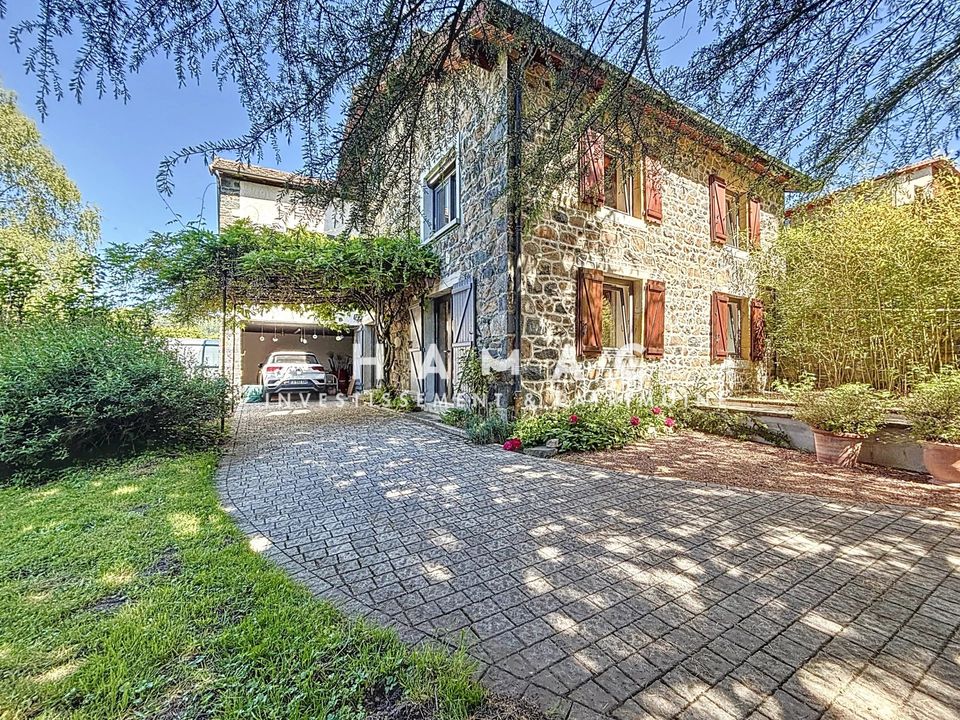 Villa i Poule-les-Écharmeaux, Rhone - foto 1