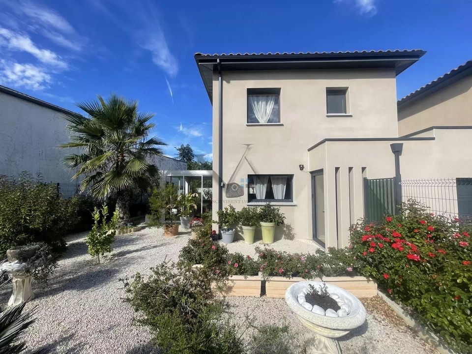 Villa i Montelimar, Drome - foto 1