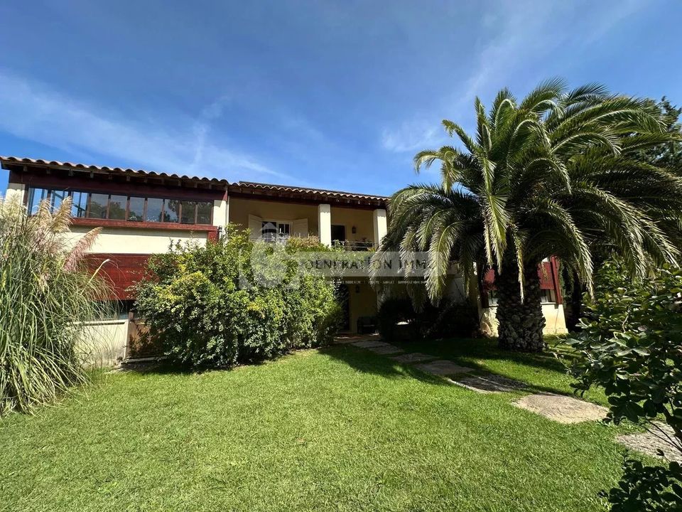 Villa a Graveson, Bouches-du-Rhone - foto 1