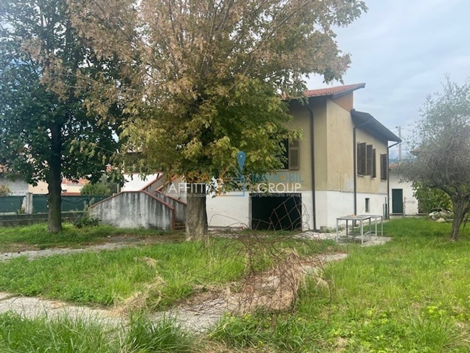 Villa i Massa, Massa and Carrara - foto 1
