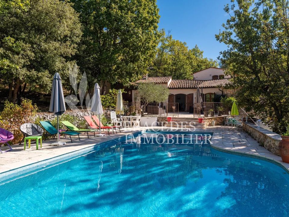 Villa i Saint-Cezaire-sur-Siagne, Alpes-Maritimes - foto 4