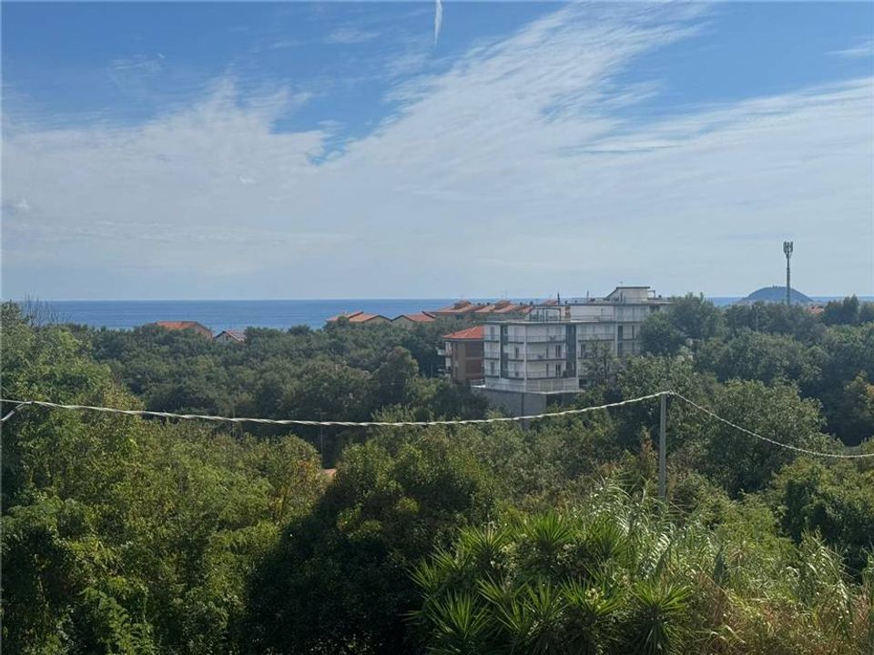 Lejlighed i Ceriale, Savona - foto 5
