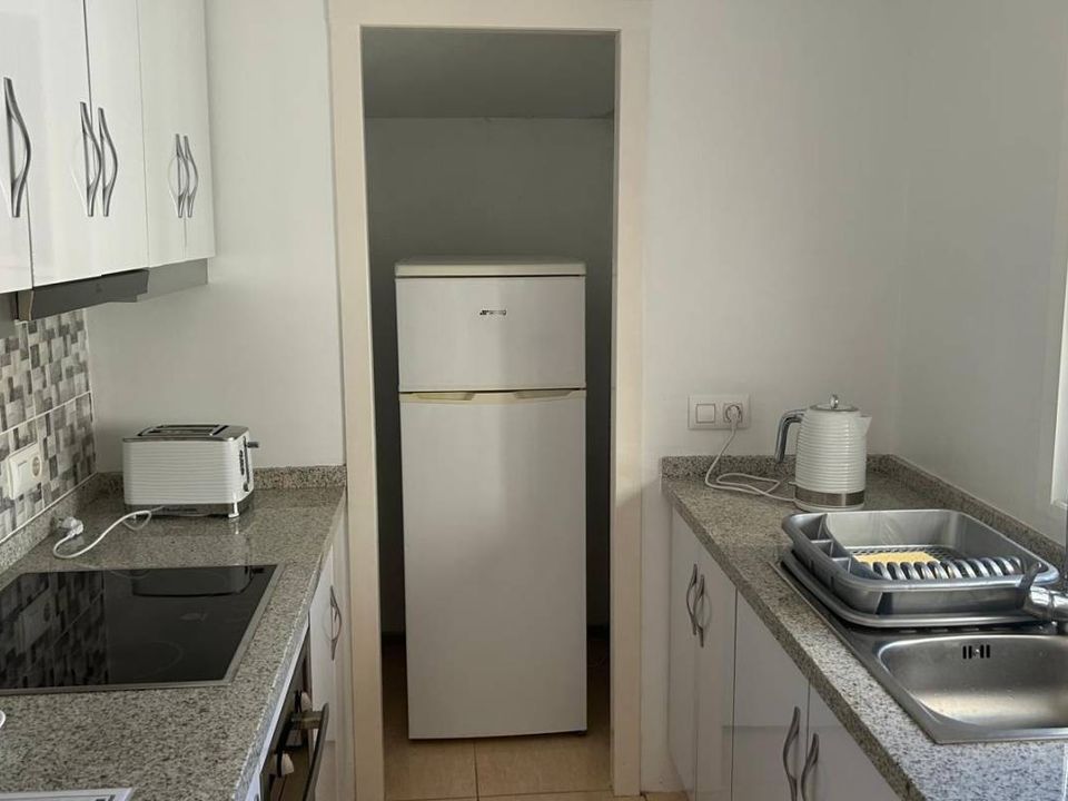 Villa - Ciudad Quesada, Alicante - photo 3