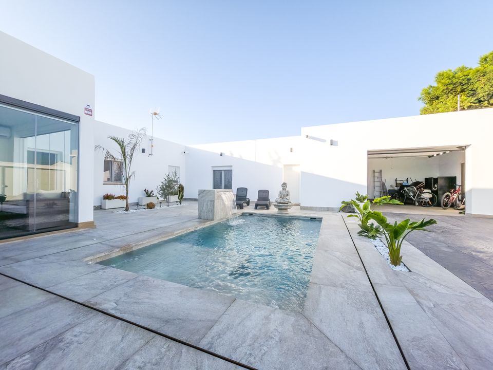Villa i Chiclana De La Frontera, Cadiz - foto 1