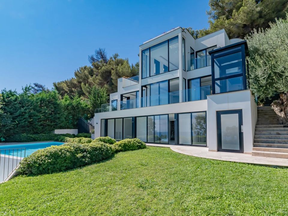 Villa i Roquebrune-Cap-Martin, Alpes-Maritimes - foto 1