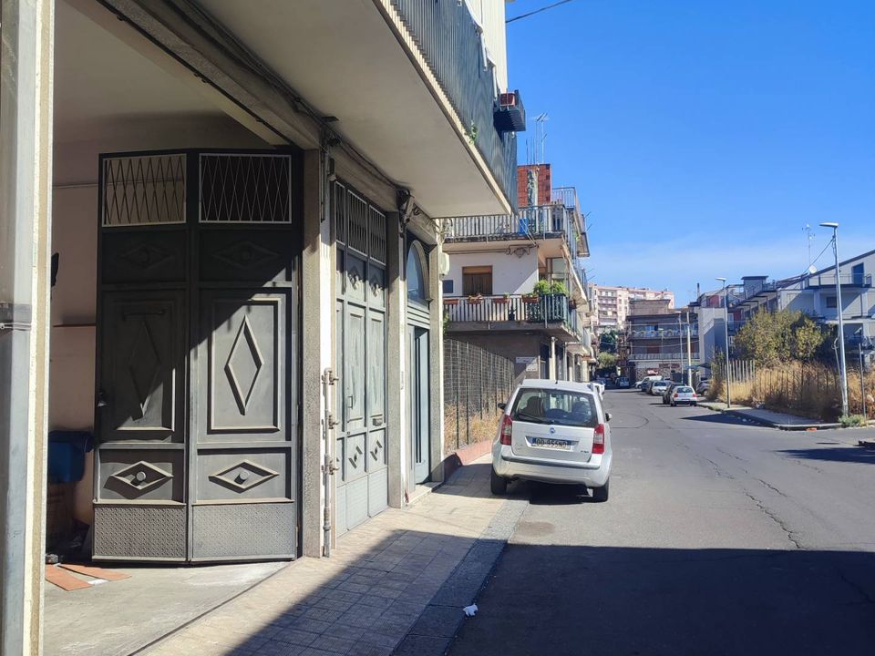 Erhvervsejendom i Paterno, Catania - foto 2