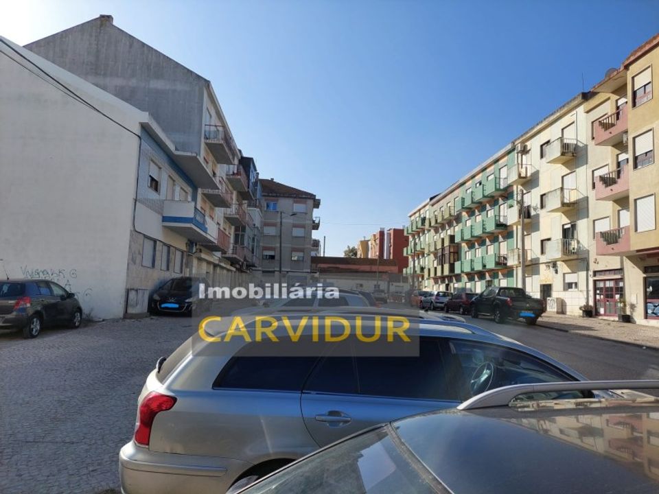 Helårsgrund i Barreiro, Setubal - foto 2