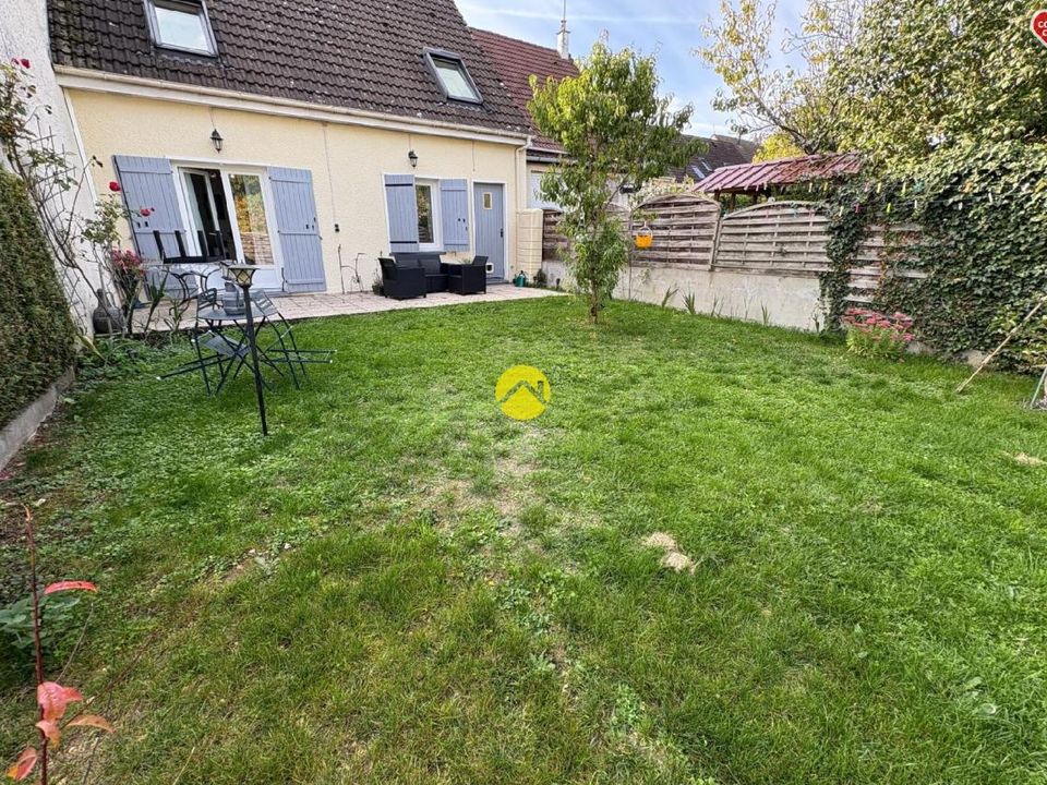 Villa i Saint-Germain-du-Puy, Cher - foto 1