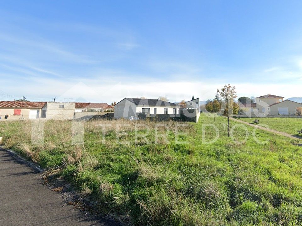 Helårsgrund i Revel, Haute-Garonne - foto 1