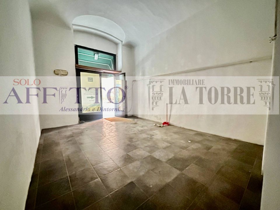 Erhvervsejendom i Alessandria, Alessandria - foto 1