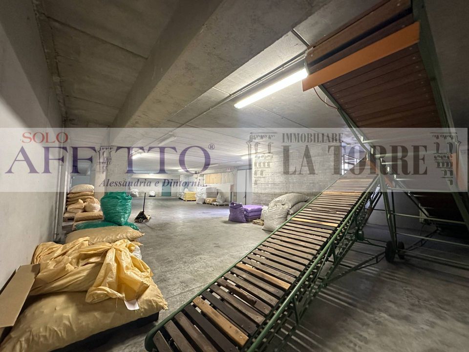 Erhvervsejendom i Alessandria, Alessandria - foto 2