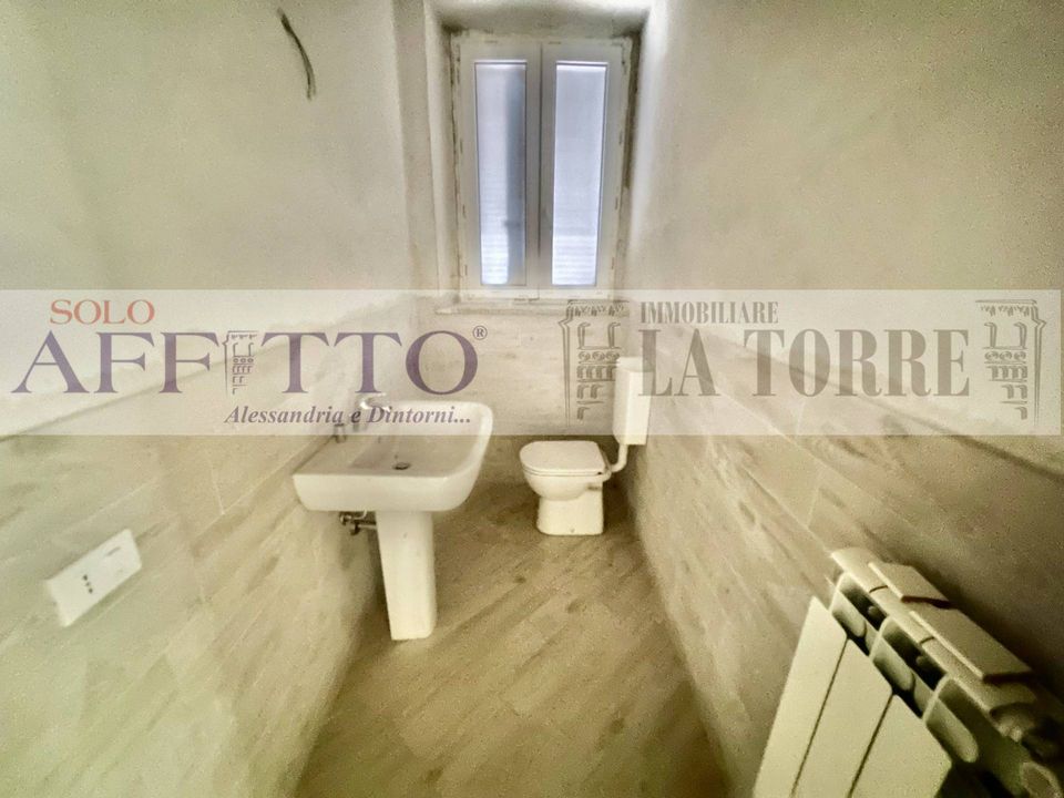 Erhvervsejendom i Alessandria, Alessandria - foto 5
