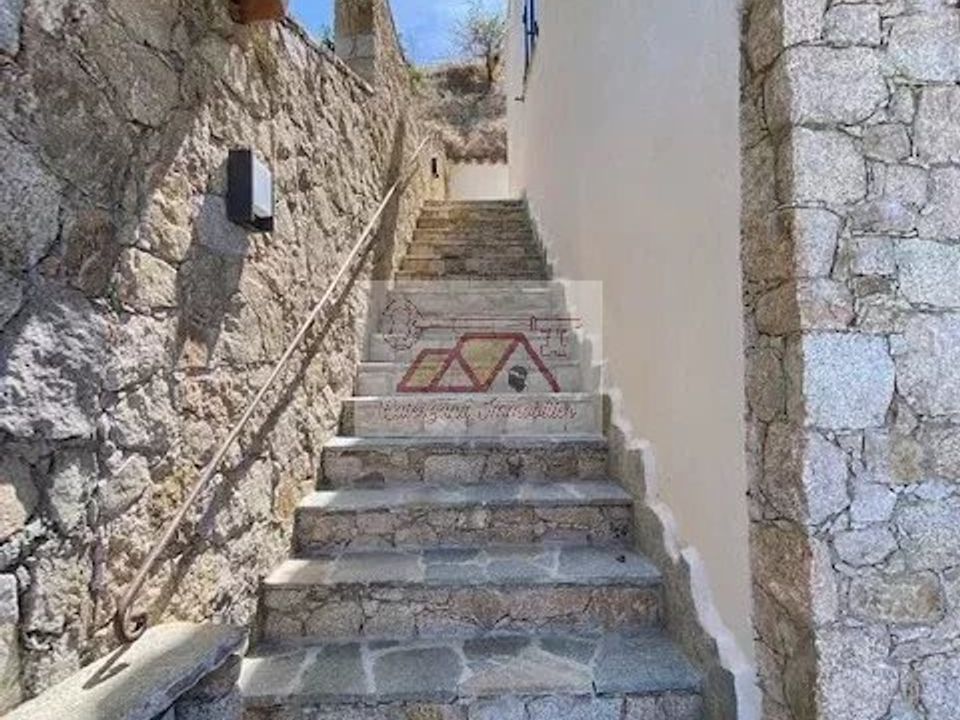 Lejlighed i Santa-Reparata-di-Balagna, Haute-Corse - foto 2