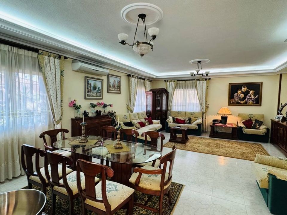Villa - Ciudad Quesada, Alicante - photo 3