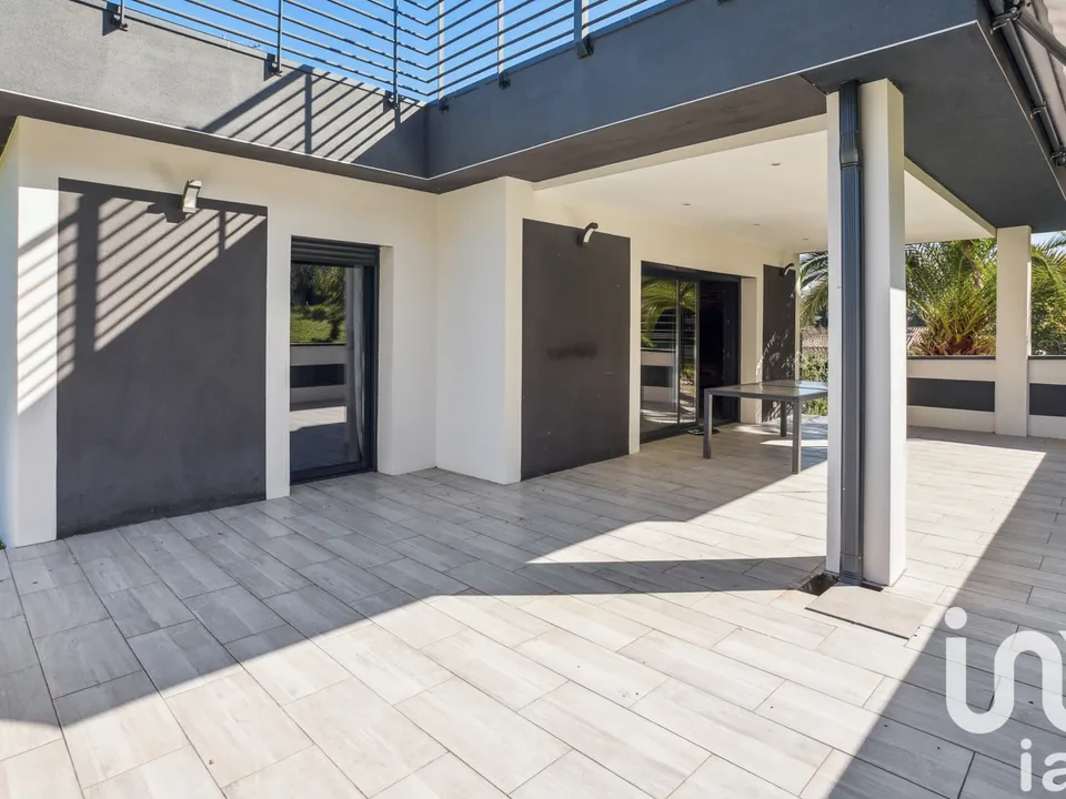 Villa i Bassens, Gironde - foto 2