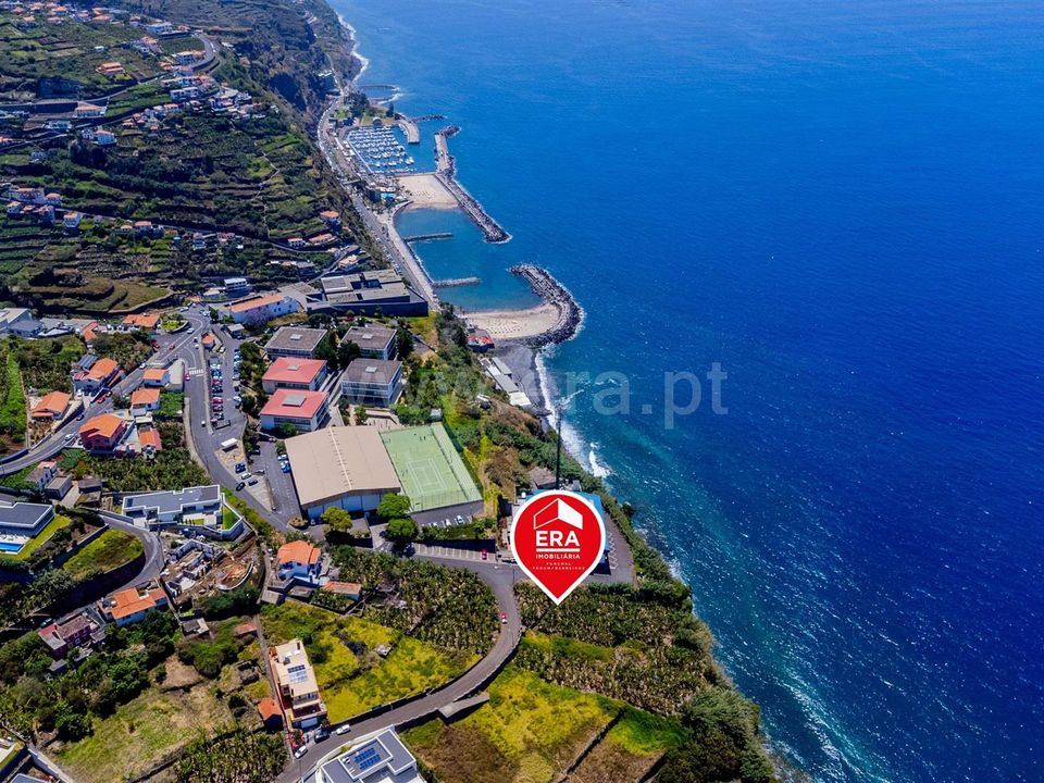 Helårsgrund i Calheta, Madeira - foto 1