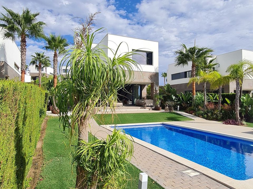 Villa i Manilva, Malaga - foto 1