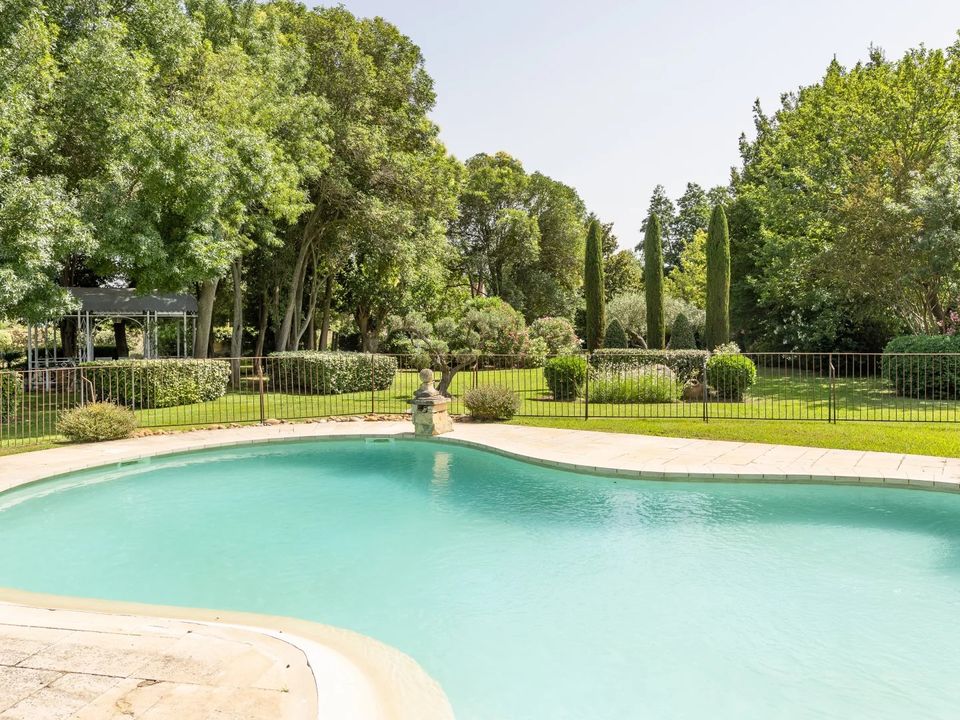 Villa i Raphele-les-Arles, Bouches-du-Rhone - foto 3