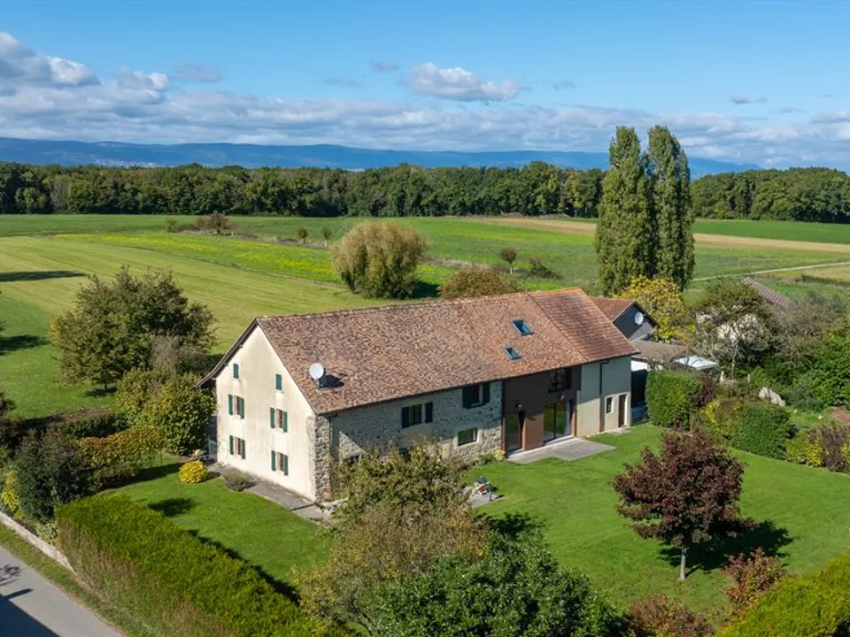 Villa i Massongy, Haute-Savoie - foto 1