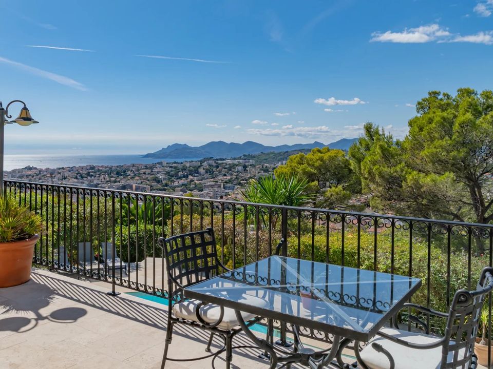 Villa i Le Cannet, Alpes-Maritimes - foto 2