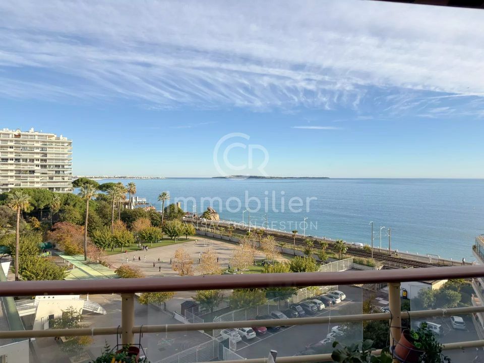 Lejlighed i Cannes-la-Bocca, Alpes-Maritimes - foto 1