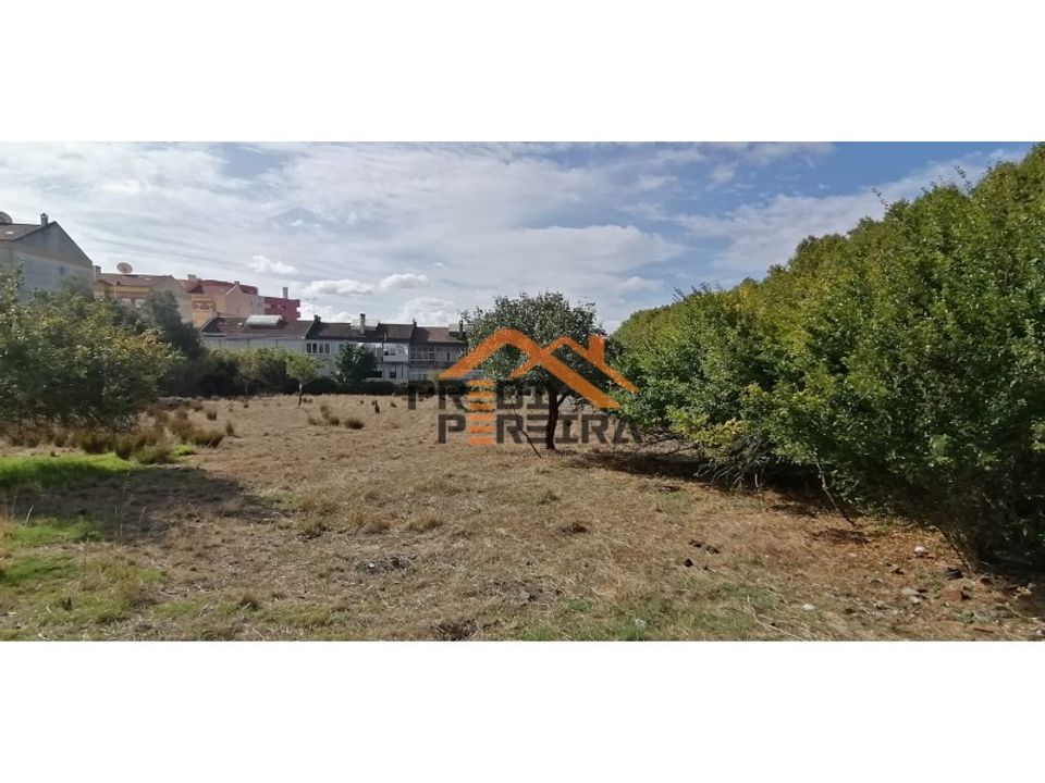 Helårsgrund i Odivelas, Lisbon - foto 2