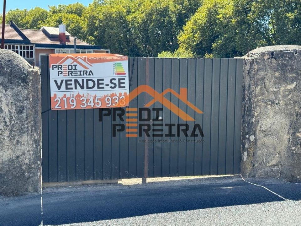 Helårsgrund i Odivelas, Lisbon - foto 1