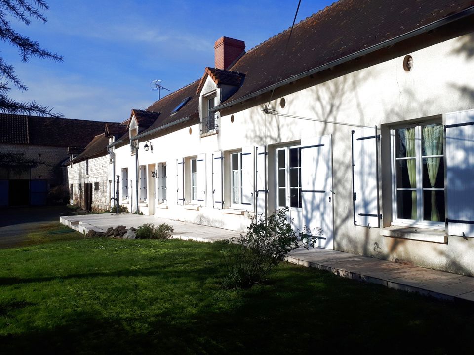 Dorpshuis in Dangé-Saint-Romain, Vienne - foto 1