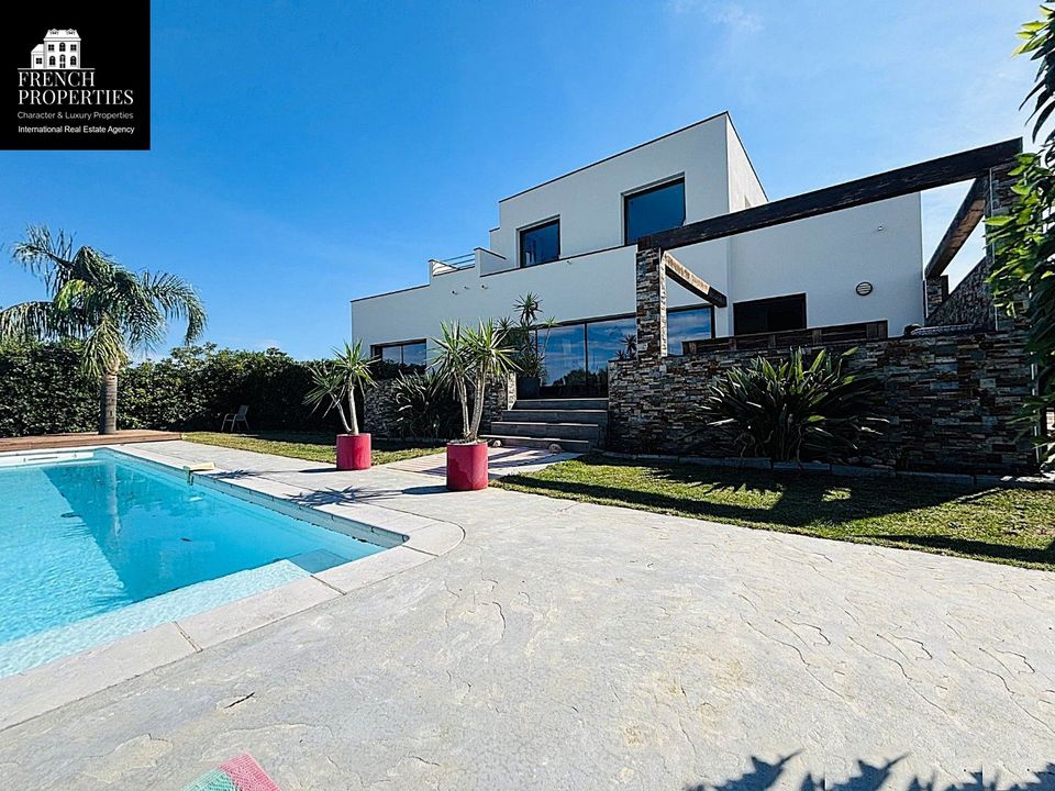 Villa in Perpignan, Pyrenees-Orientales - foto 2